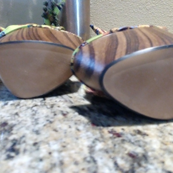 Heels - Picture 5 of 5